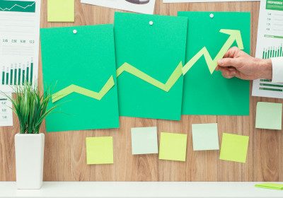 financial-success-and-green-business-NA3JHXC.jpg financial-success-and-green-business-NA3JHXC.jpg
